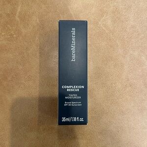 🆕 Bare Minerals Complexion Rescue (Buttercream 03)